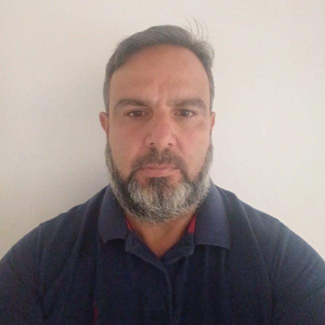 Edgar Flores 1977-781