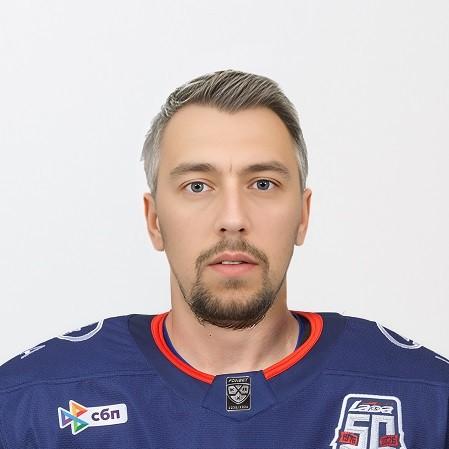 Антон Бурдасов