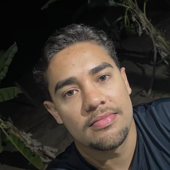 YURI PATRICK PRETES ALMEIDA