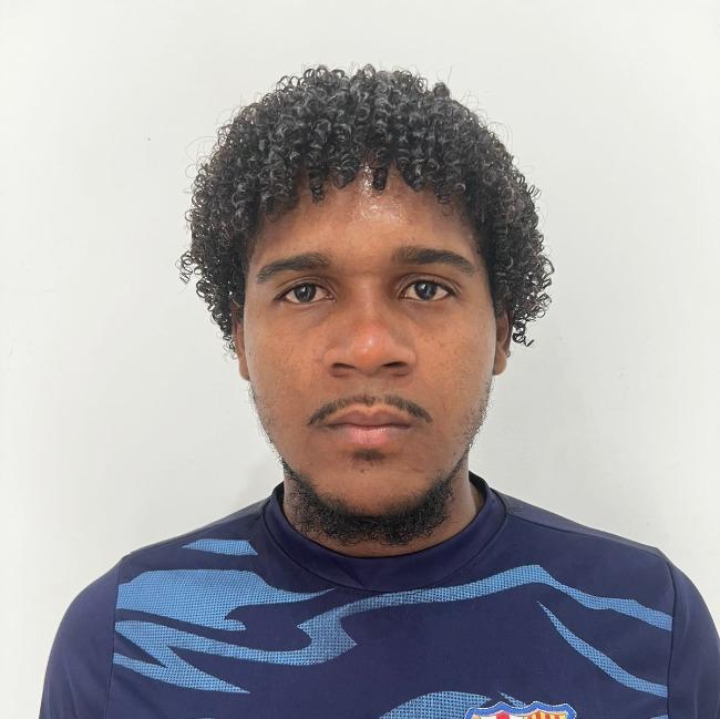 IVANILSON MARQUES TRINDADE