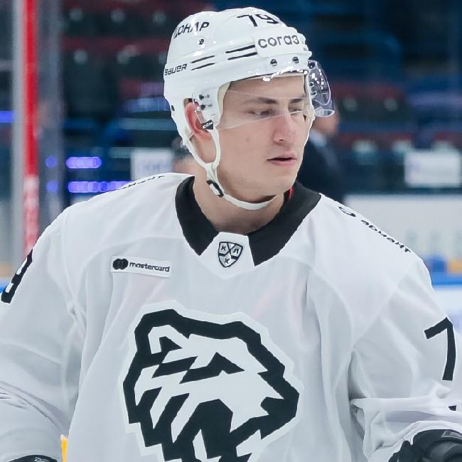 Игорь Исаев