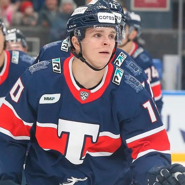 Владислав Фирстов