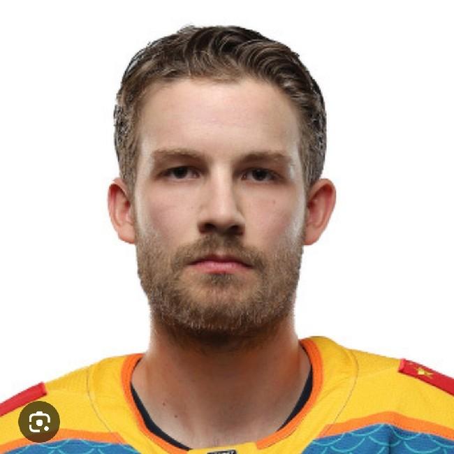 Райли Саттер