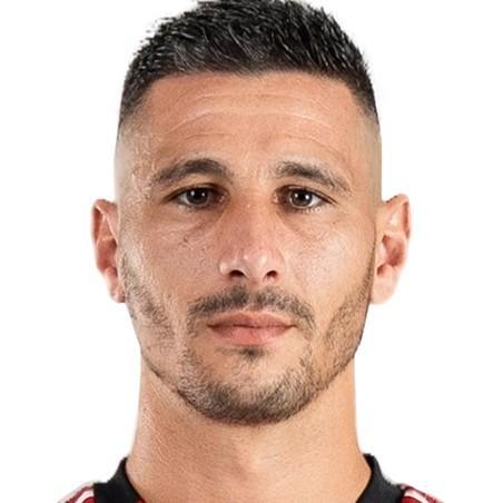 🇹🇳 Y. Touzghar