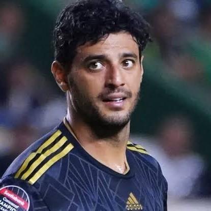 Carlos vela