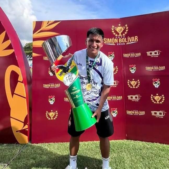 Felix Bustamante 🇧🇴