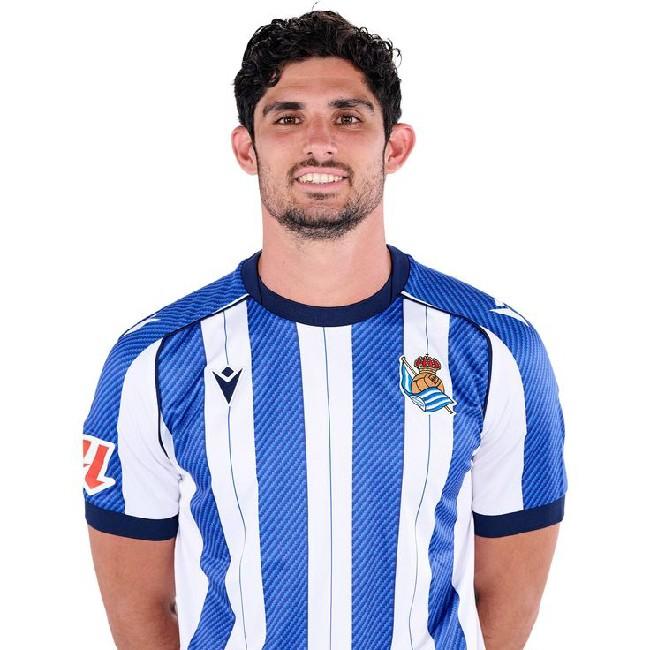 ST | Goncalo Guedes