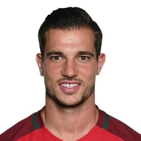 Cédric Soares