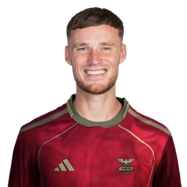 Денис Олейник