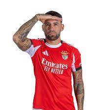 Nicolas Otamendi