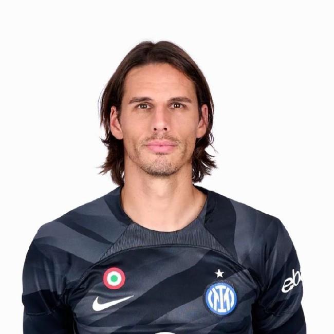 GK | Yann Sommer
