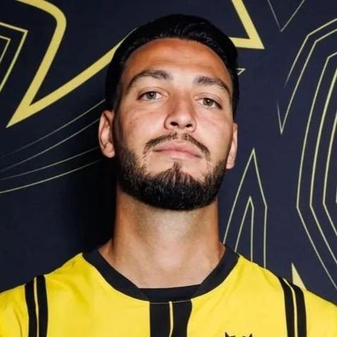 LB | Ramy Bensebaini