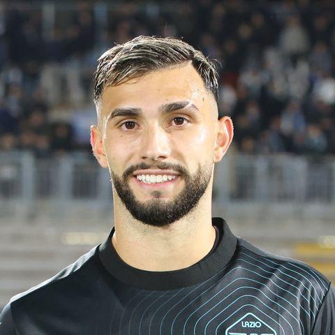 ST | Taty Castellanos