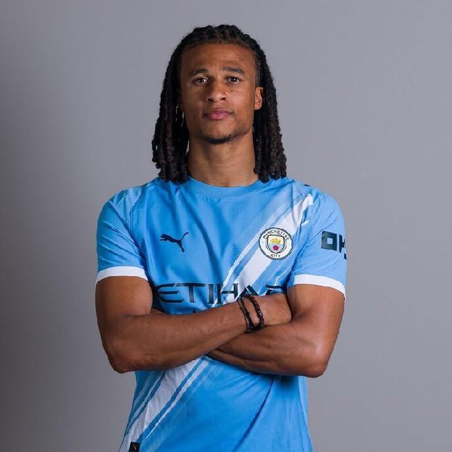 CB | Nathan Aké