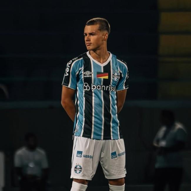 Thiaguinho