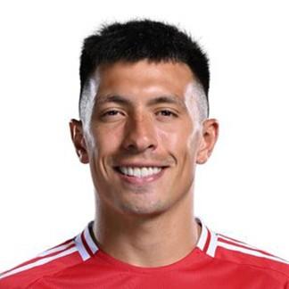 Лисандро Мартинес