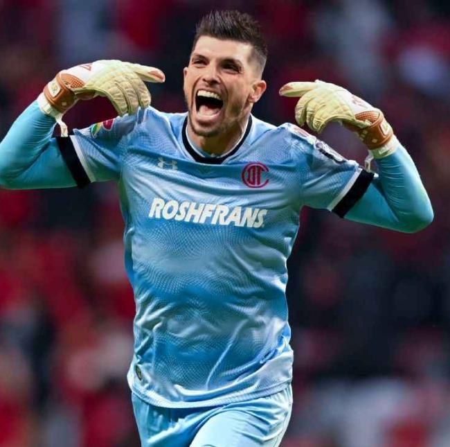 Tiago Volpi