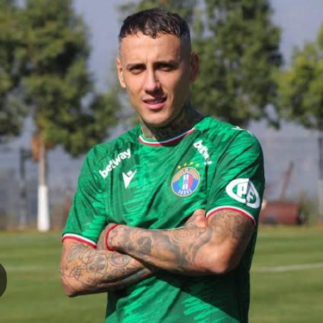 Jhonatan Candia