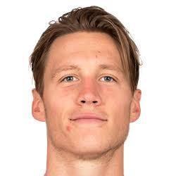 08 W. Weghorst 32m