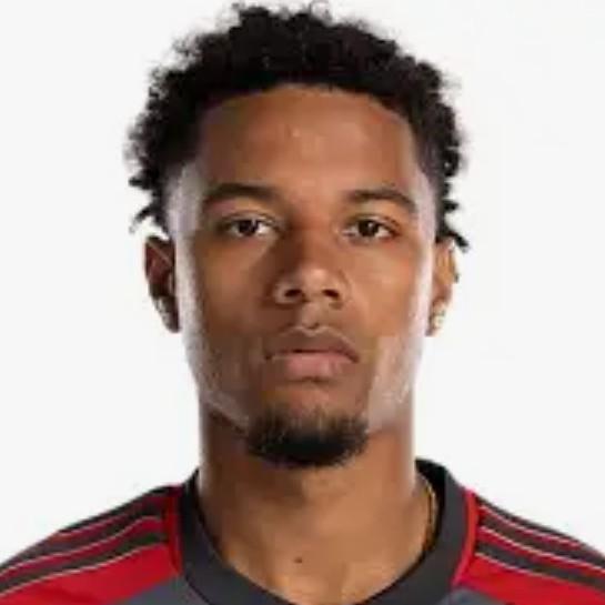 Kosi Thompson