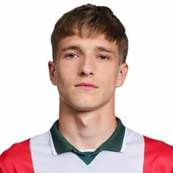 Илья Самошников