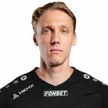 Евгений Ставер