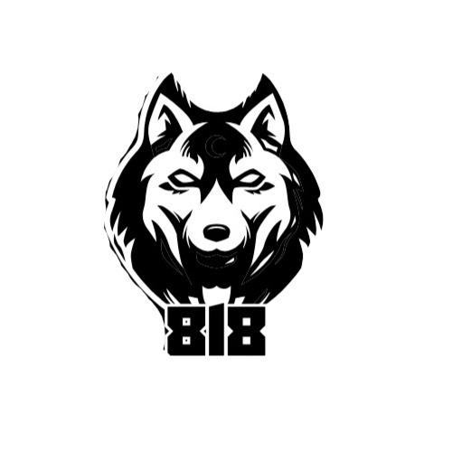 818