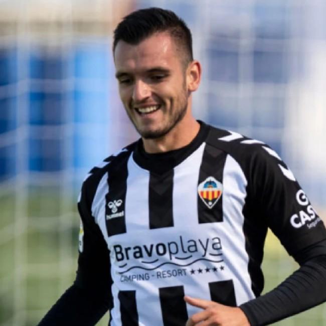 Adrián Lapeña
