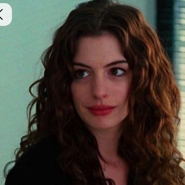 Anne Hathaway