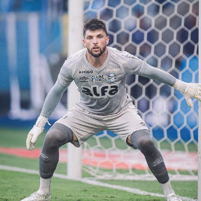 Tiago Volpi