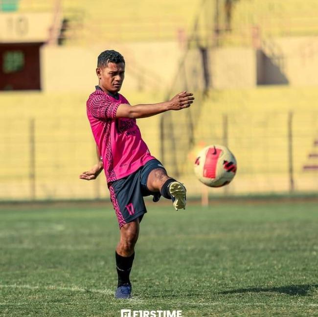 HIDAYAT AKBARIL