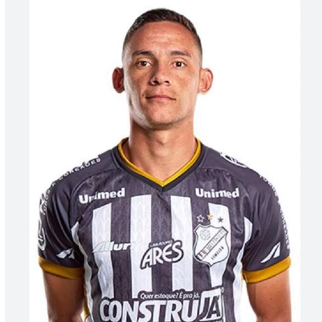 Éverton Brito