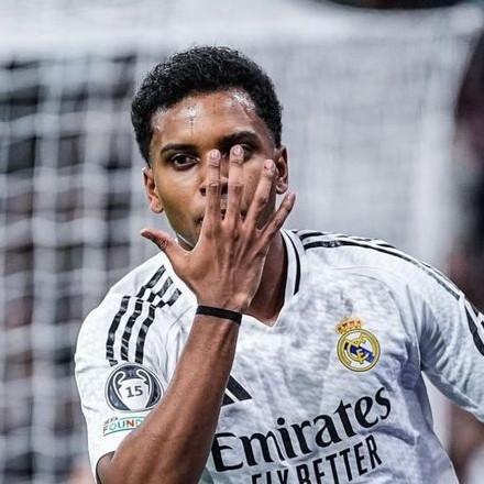 Adrian 🇻🇪
