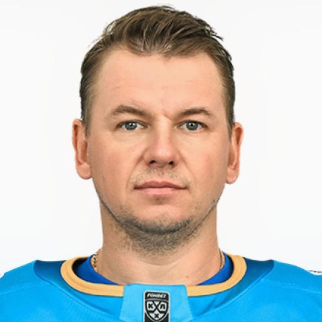 Роман Старченко