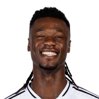 Эдуардо Камавинга