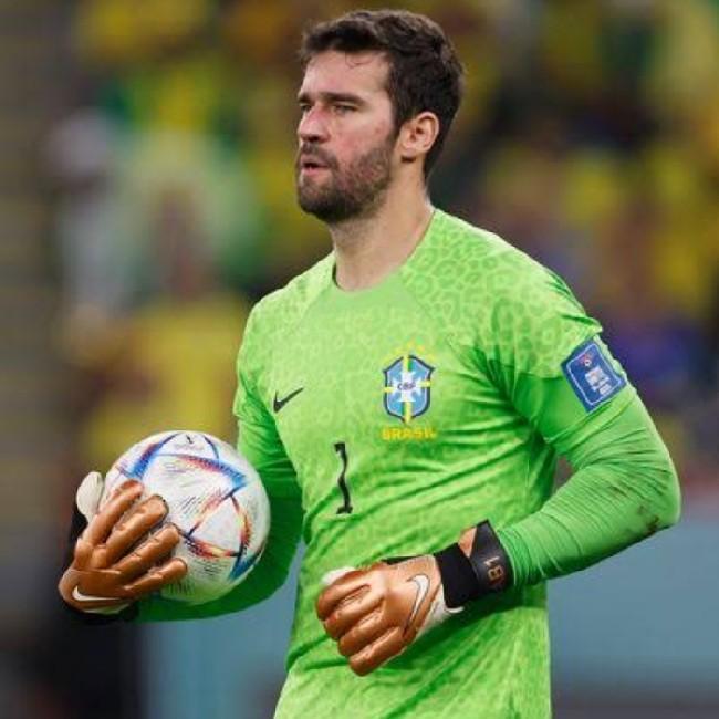 Alisson Becker