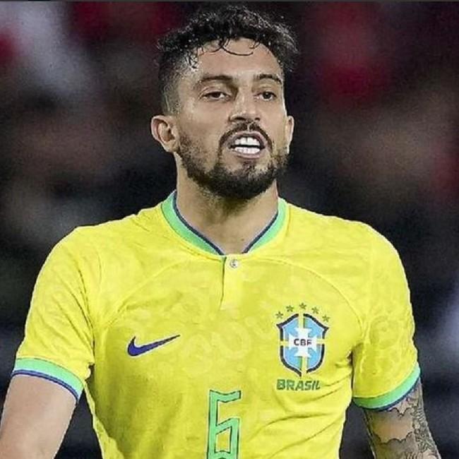 Alex Telles