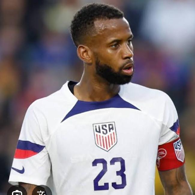 Kellyn Acosta