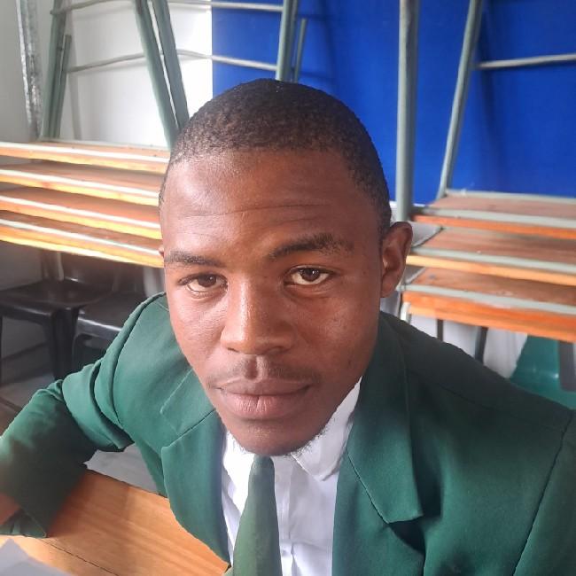 Shwabede Nhlanhlenhle Gr12