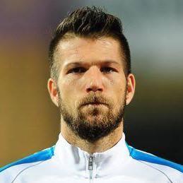 🇸🇮 B. Cesar