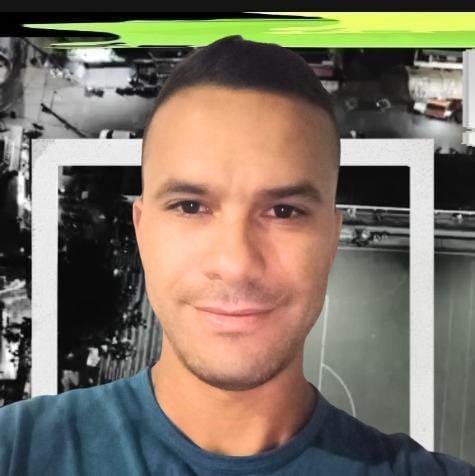 IVAN ARANGO GIRALDO