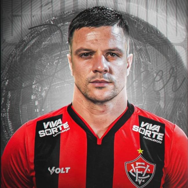 Renato Kayzer