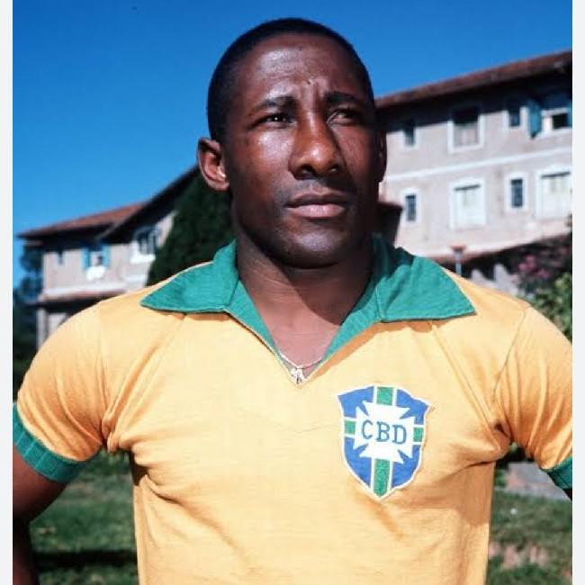 D. Santos