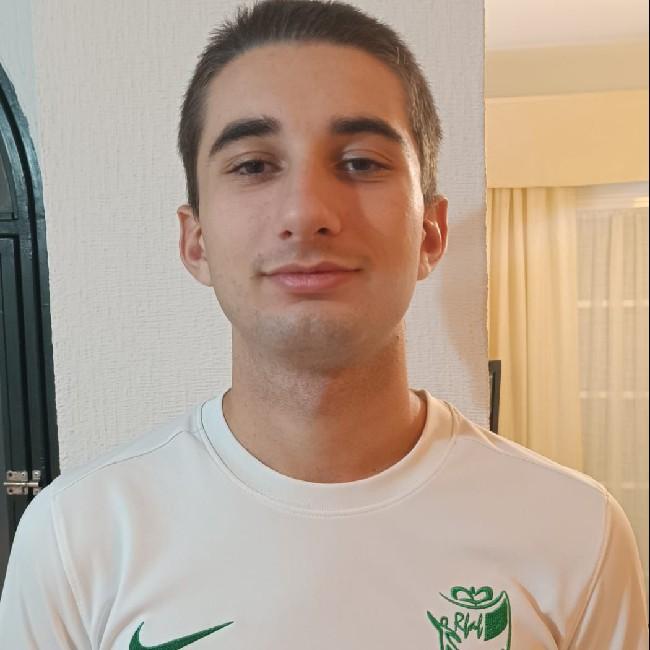 Carlos Valverde Ruiz