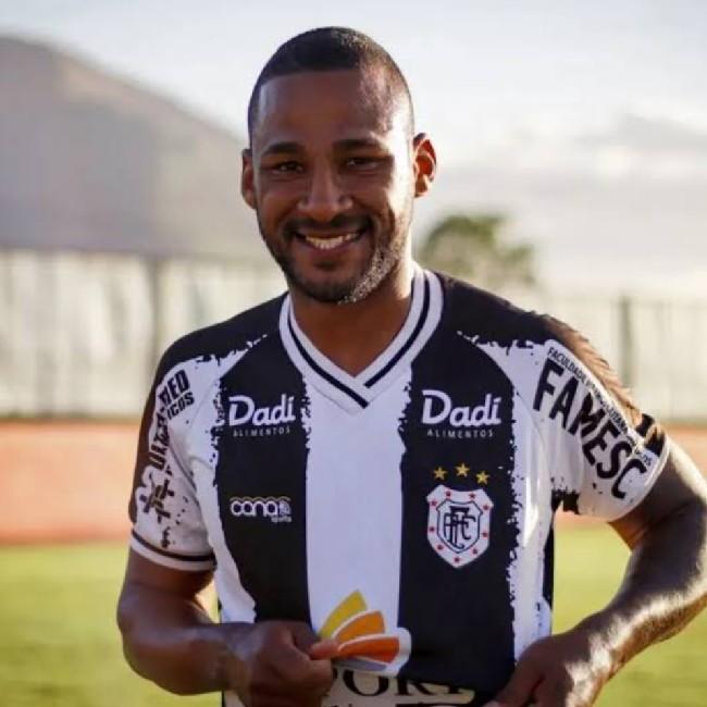 Jonathan Maciel dos Anjos