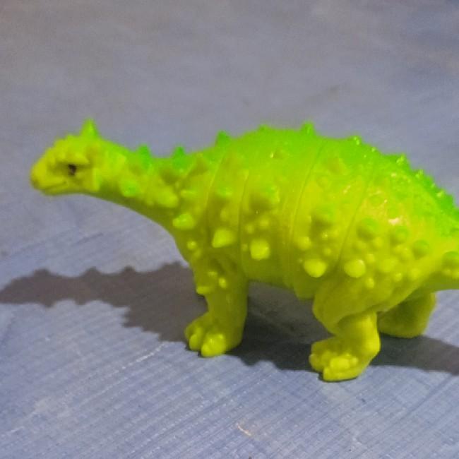 Anquilossauro verde claro gk