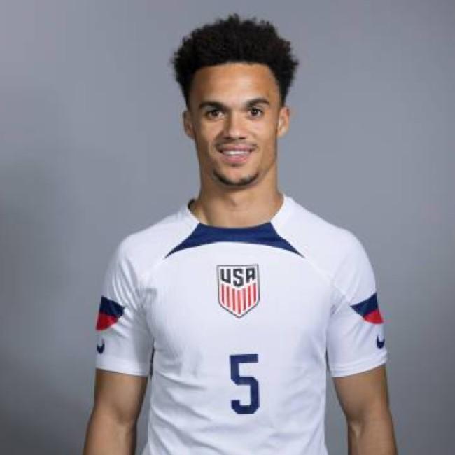 Antonee Robinson