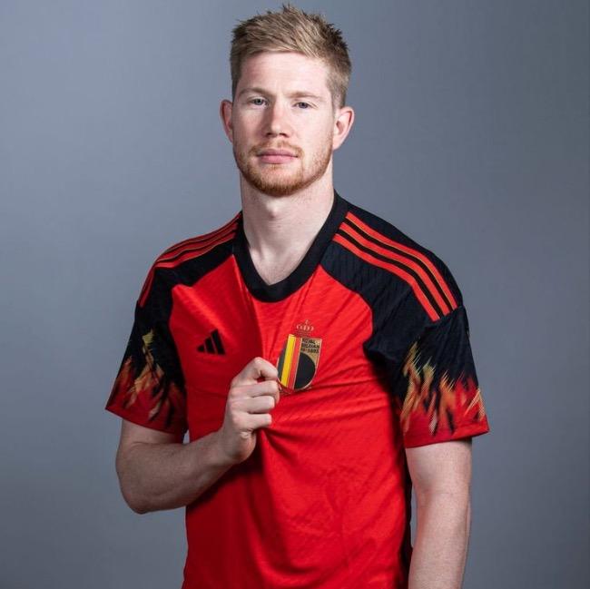 K. De Bruyne/ Id: SBYI2727