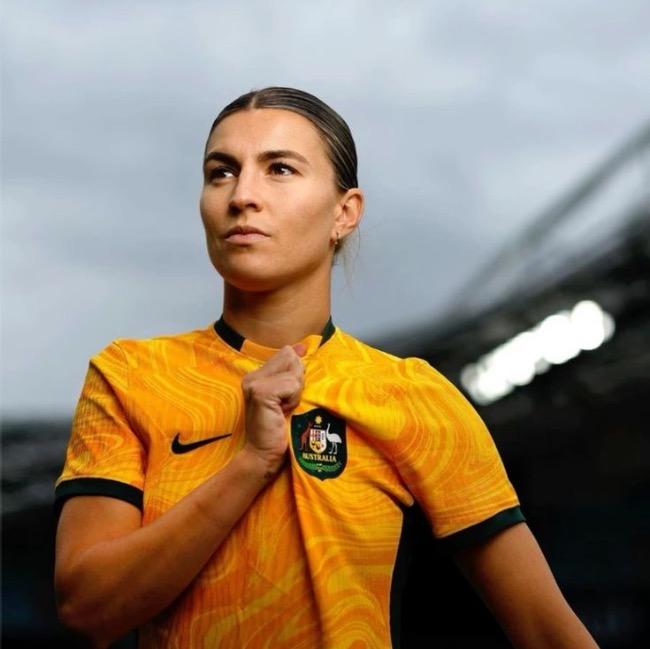 Steph Catley / Id: SMXR9885
