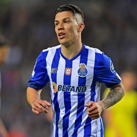 Mateus Uribe